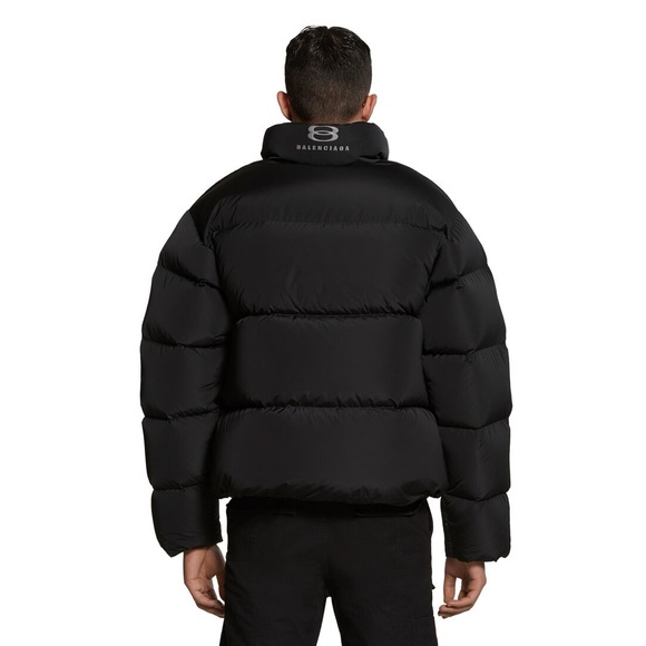 BALENCIAGA BRAND NEW NAVY BLUE OVERSIZED PUFFER - Picture 2 of 8